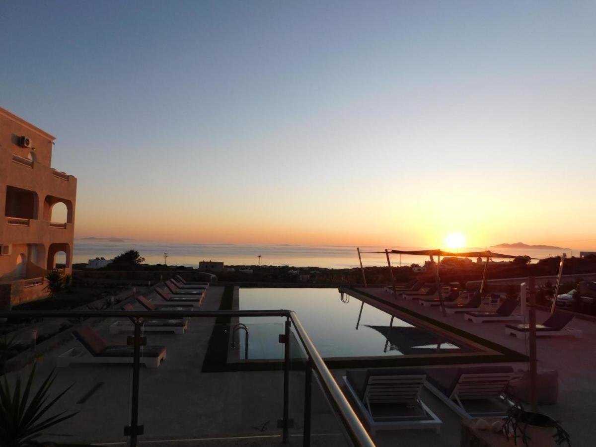 Fira Blue Horizon Hotell Eksteriør bilde