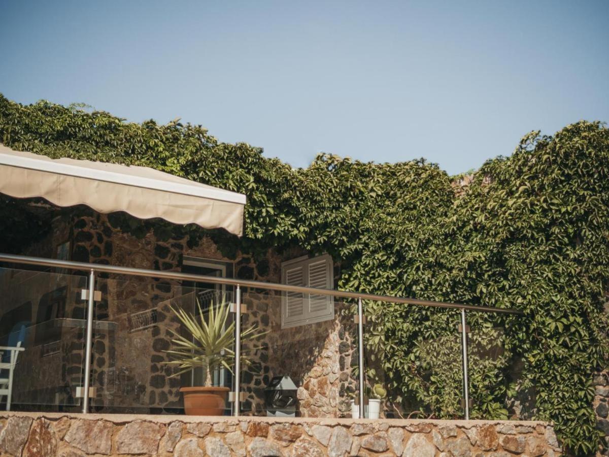 Fira Blue Horizon Hotell Eksteriør bilde