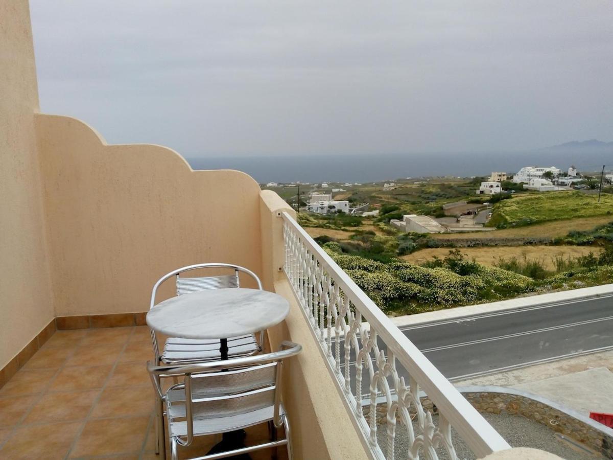 Fira Blue Horizon Hotell Eksteriør bilde